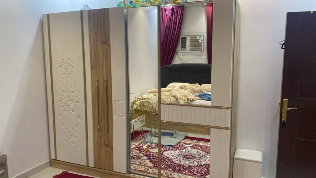 شركة الأسيوطي لشراء الأثاث المستعمل