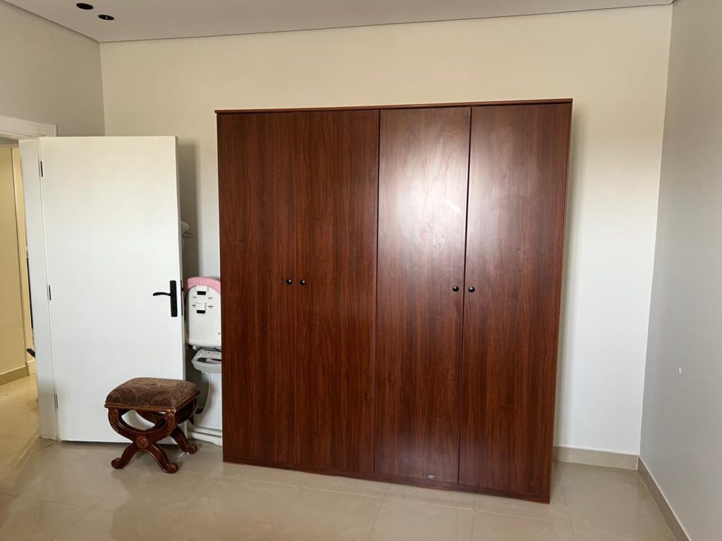 شراء غرف نوم مستعملة بالرياض